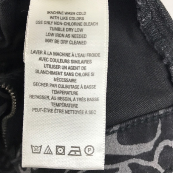 NWT Free People Just Float On Printed‎ Flare Jeans Black Paisley Discharge Sz 24 - Picture 14 of 14